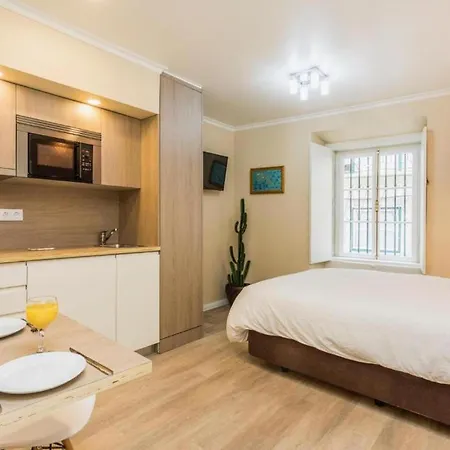 Alfama Stylish By Hosty *