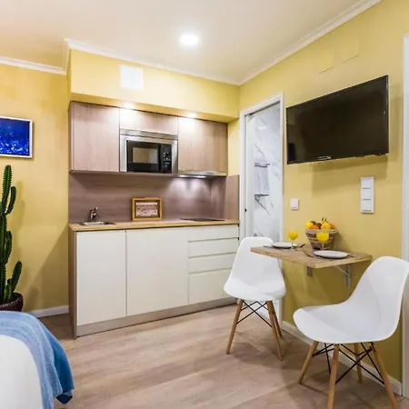 Alfama Stylish By Hosty Apartament *